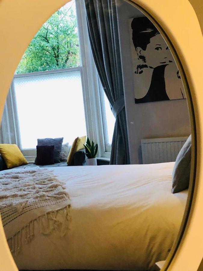 Canterbury Accommodations With Free Car Park Onsite And High Speed Wifi エクステリア 写真