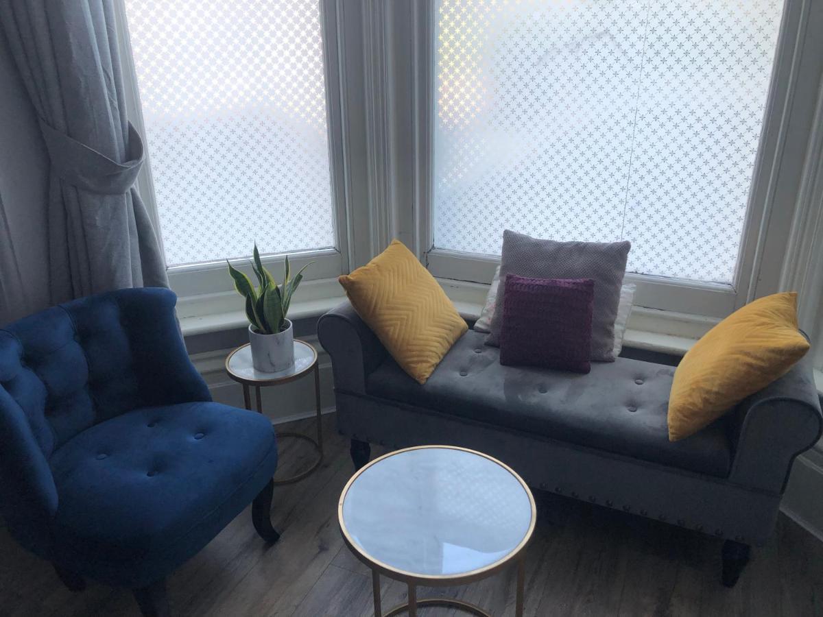 Canterbury Accommodations With Free Car Park Onsite And High Speed Wifi エクステリア 写真
