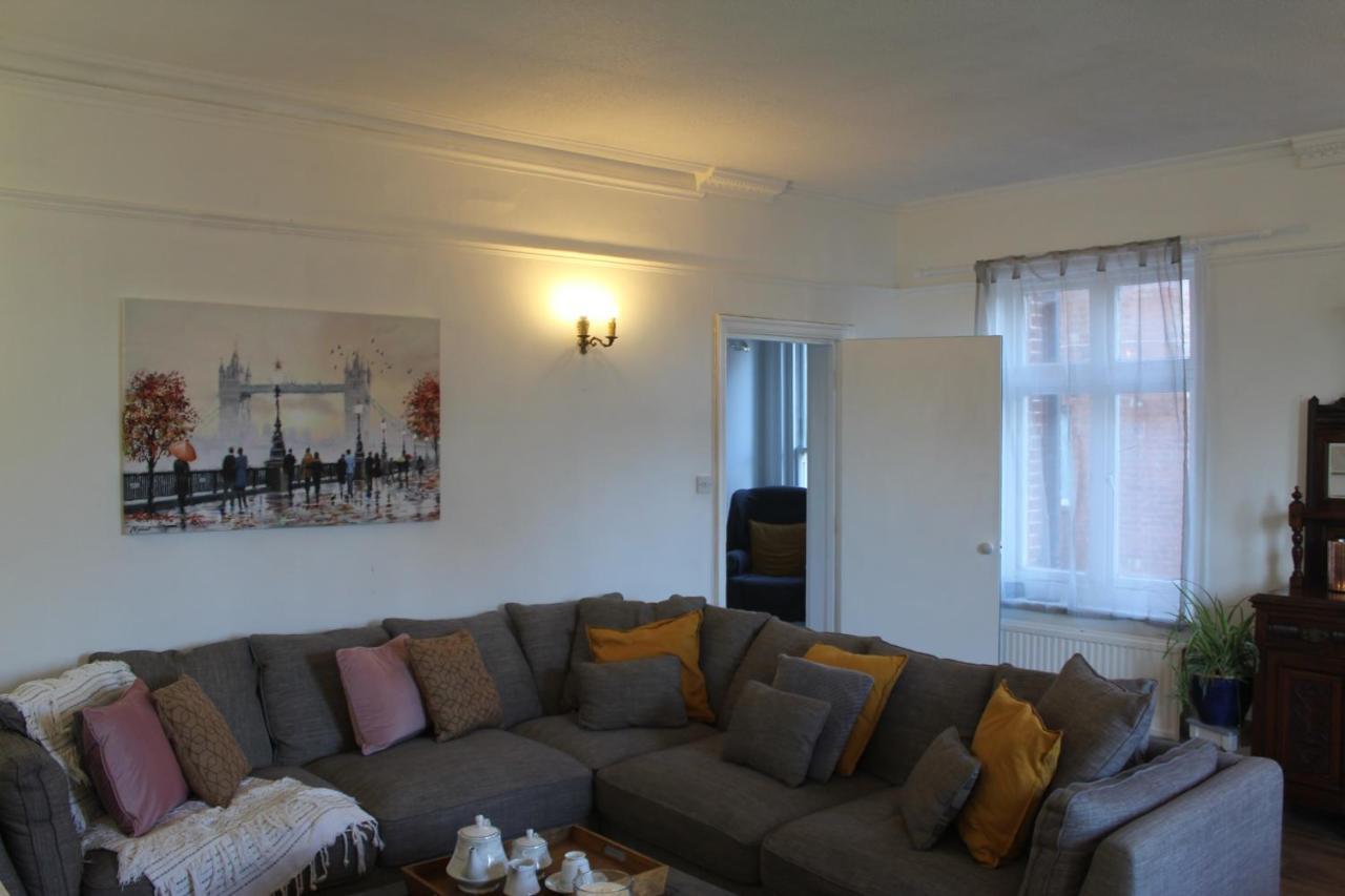 Canterbury Accommodations With Free Car Park Onsite And High Speed Wifi エクステリア 写真