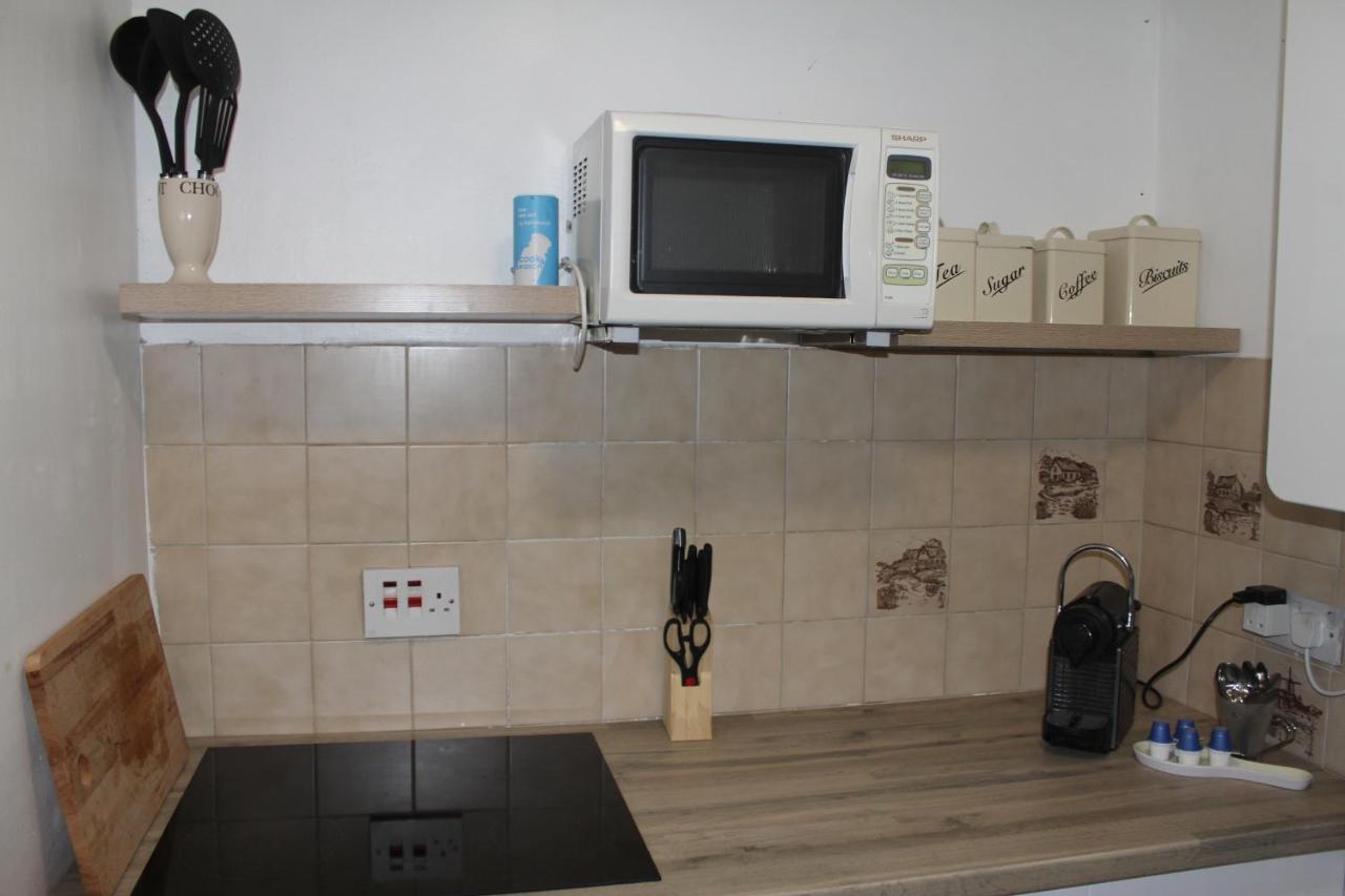 Canterbury Accommodations With Free Car Park Onsite And High Speed Wifi エクステリア 写真