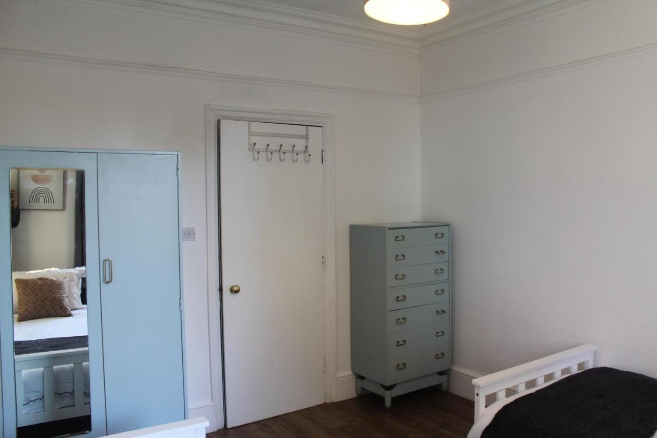 Canterbury Accommodations With Free Car Park Onsite And High Speed Wifi エクステリア 写真
