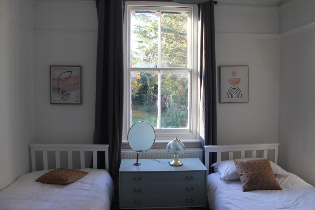 Canterbury Accommodations With Free Car Park Onsite And High Speed Wifi エクステリア 写真