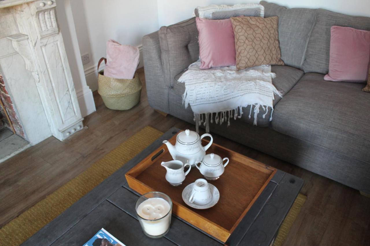 Canterbury Accommodations With Free Car Park Onsite And High Speed Wifi エクステリア 写真
